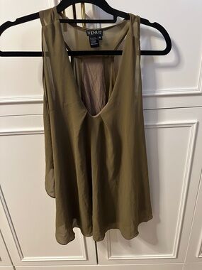 VENUS Olive Green Chiffon V-Neck Sleeveless Camisole
